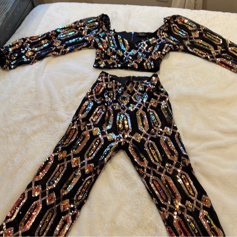 Akira Two piece Sequin set Size 2